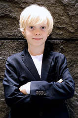 picture of actor Adam Ekeli