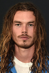 photo of person Sam Corlett