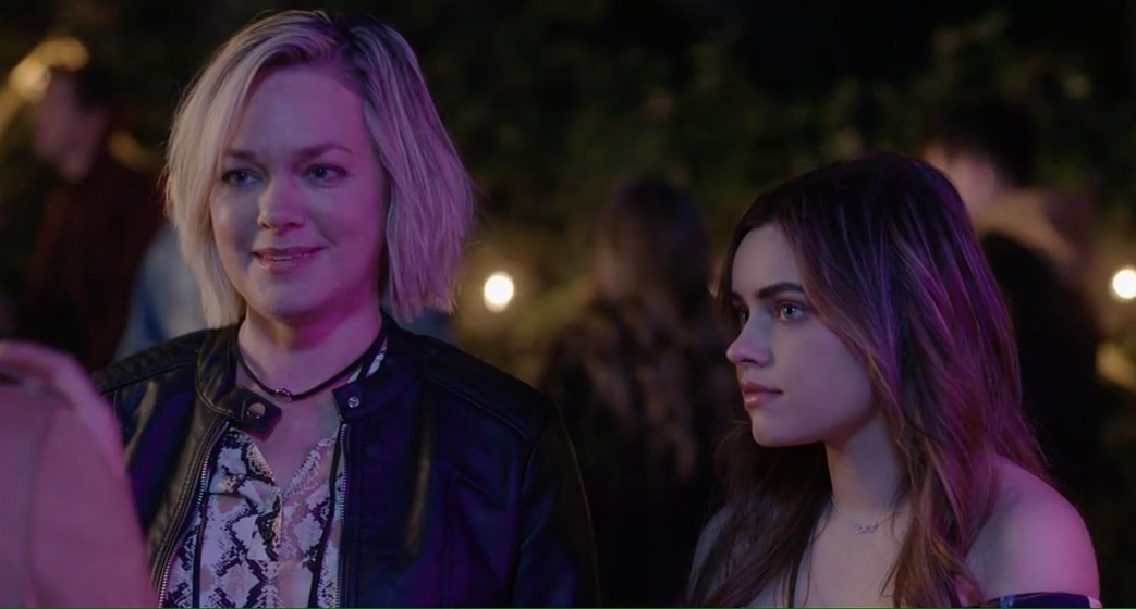Crystal Allen y Nicolette Langley en La Peor Influencia