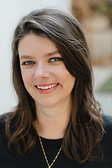 photo of person Julia Cox