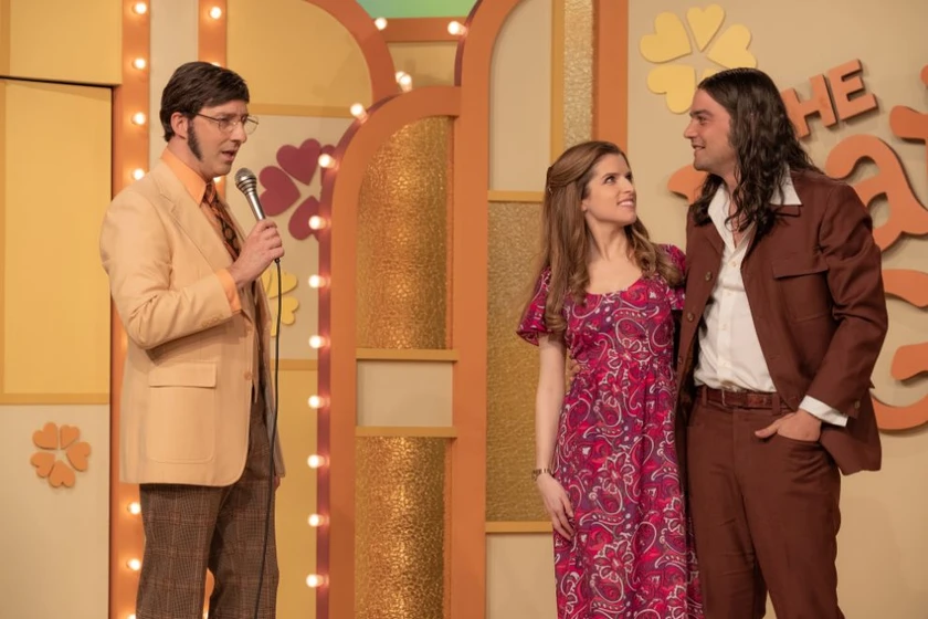 Tony Hale, Anna Kendrick y Daniel Zovatto en el-asesino-del-juego-de-citas