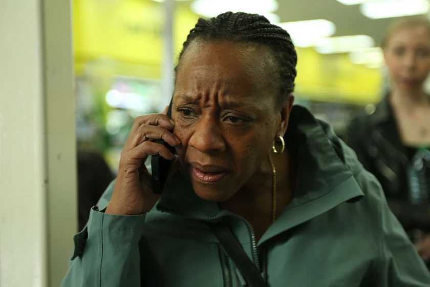 Marianne Jean-Baptiste en mi-unica-familia