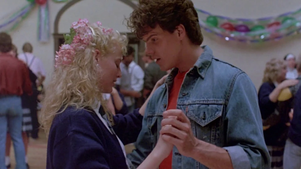 Craig Sheffer y Virginia Madsen en fuego-con-fuego