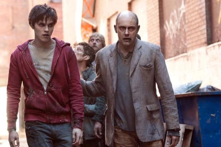 Nicholas Hoult y Rob Corddry en memorias-de-un-zombie-adolescente