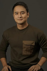 picture of actor JM de Guzman