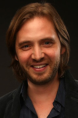 photo of person Aaron Stanford