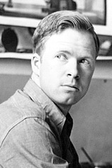 picture of actor Paul Julian