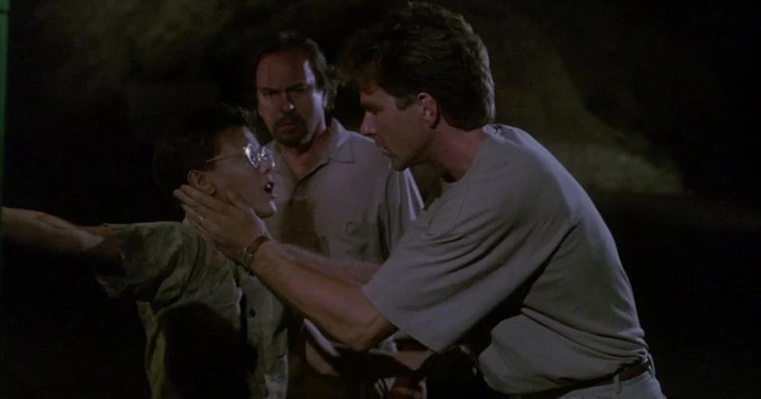Rip Torn, Sam Bottoms y Chris Demetral en jugando-a-matar