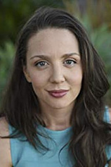 picture of actor Emma-Louise Wilson