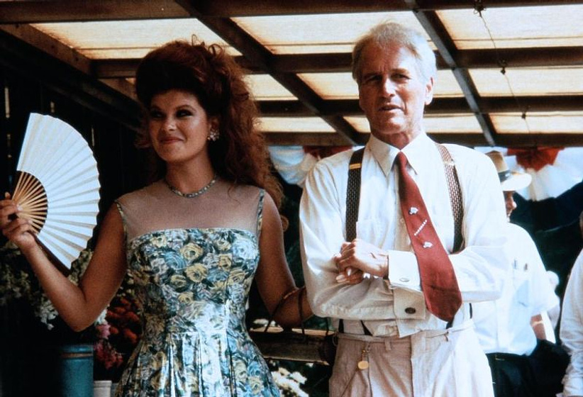 Paul Newman y Lolita Davidovich en El Escándalo Blaze