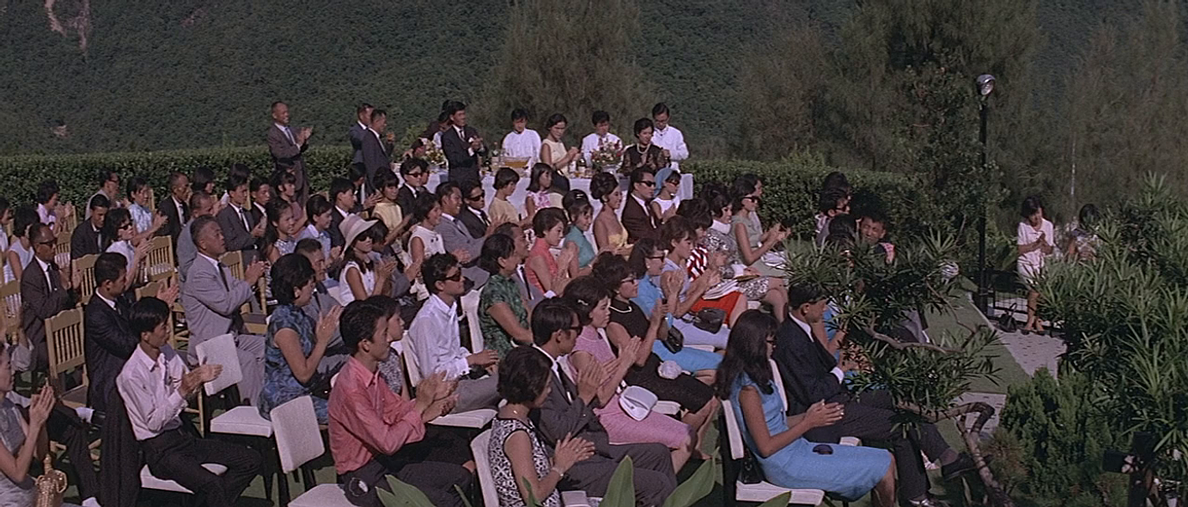 Imagen de un-angel-con-punos-de-hierro