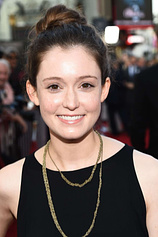 picture of actor Hayley McFarland