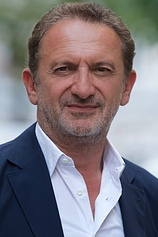photo of person Thomas Anargyros