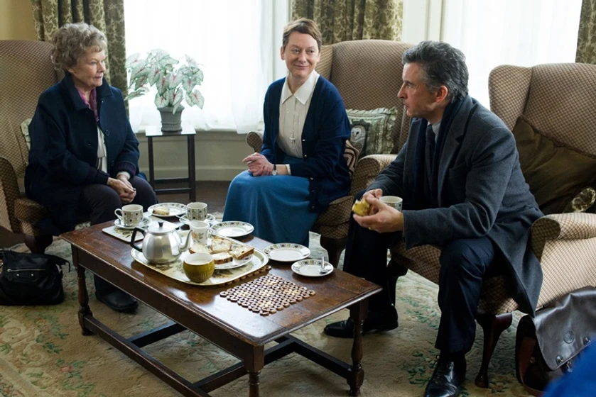 Steve Coogan, Judi Dench y Simone Lahbib en philomena