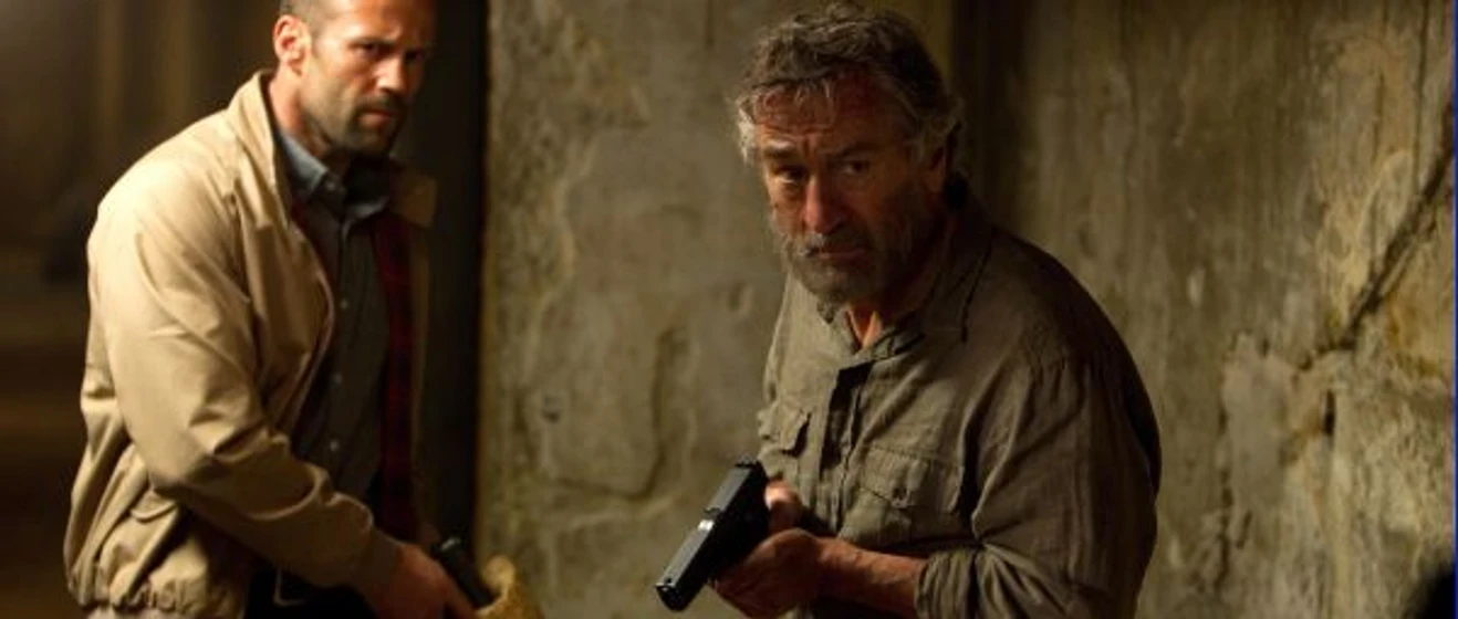 Robert De Niro y Jason Statham en asesinos-de-elite