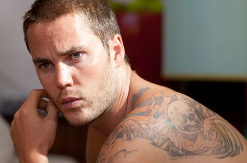 Taylor Kitsch en Salvajes