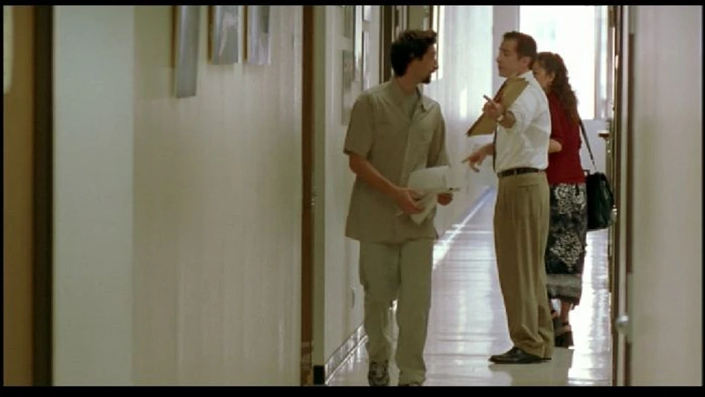 Adrien Brody en pan-y-rosas