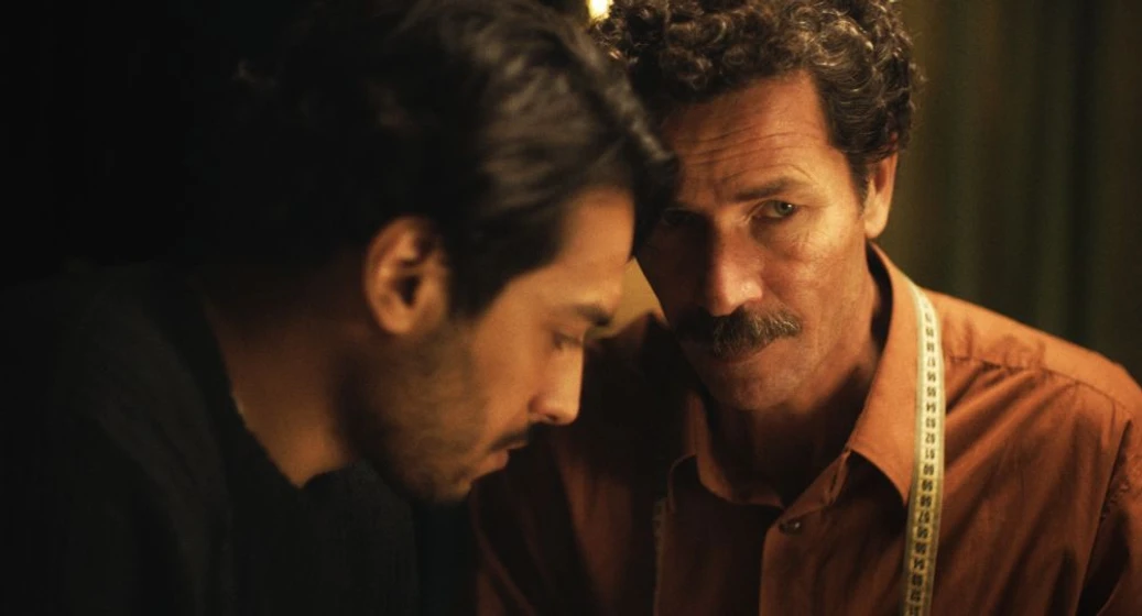 Saleh Bakri y Ayoub Missioui en el-caftan-azul