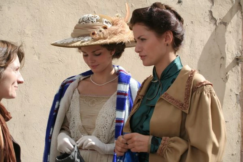 Elizaveta Boyarskaya y Anna Kovalchuk en el-almirante