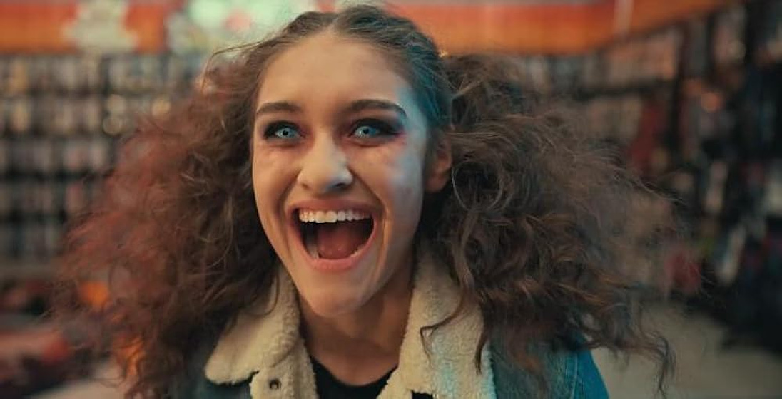 Marissa Reyes en spirit-halloween-the-movie