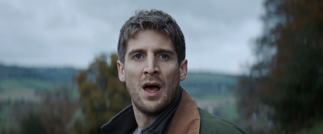 Tom Stourton en Todos me odian