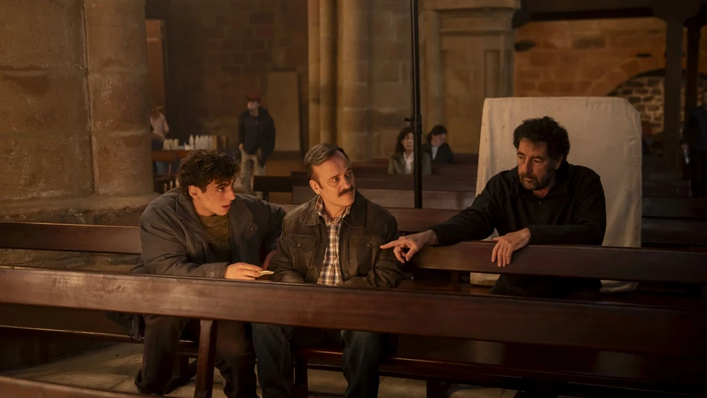 Daniel Calparsoro, Javier Gutiérrez y Miguel Herrán en el-confidente-2027 (Rodaje)