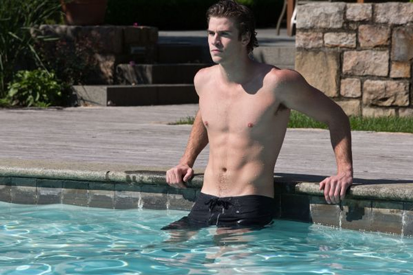 Liam Hemsworth en El Poder del Dinero