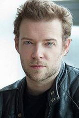 picture of actor Mac Fyfe
