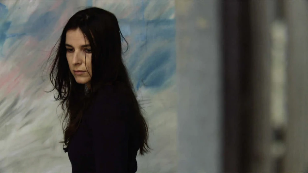Lynn Cruz en blue-heart