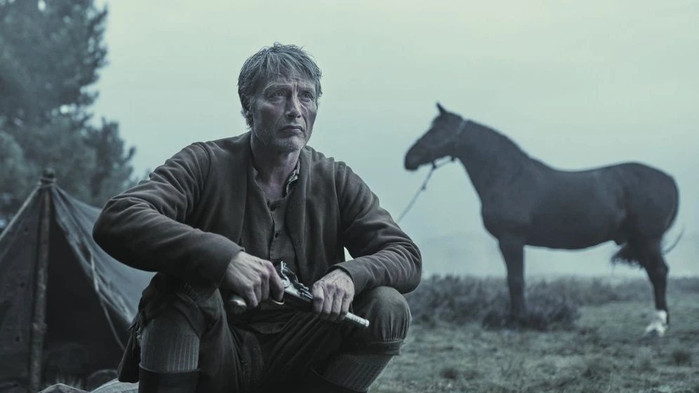 Mads Mikkelsen en la-tierra-prometida
