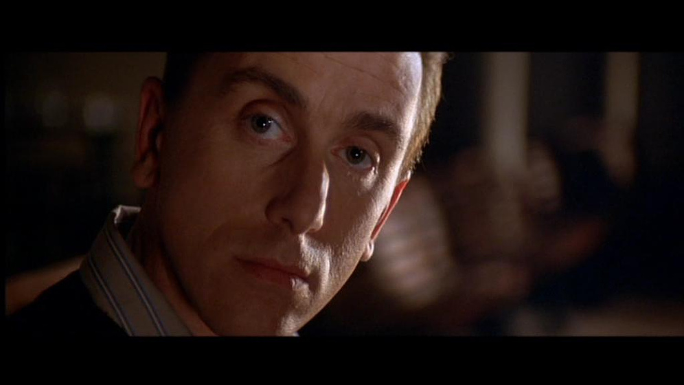 Tim Roth en La Leyenda del pianista en el océano