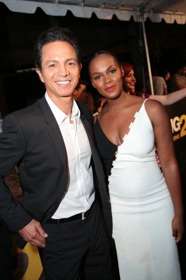 Benjamin Bratt y Tika Sumpter en infiltrados-en-miami (Premiere en Miami. Abril 2016)