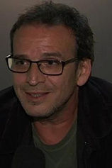 photo of person César Rodrigues