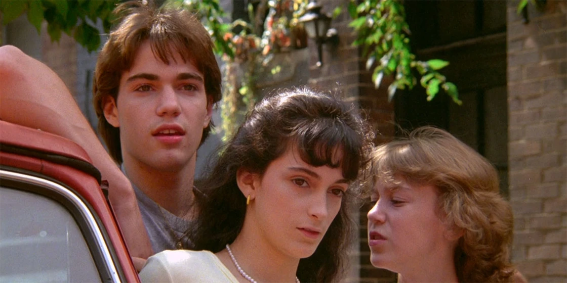 Sarah Boyd y Rainbow Harvest en vida-adulta-de-dos-adolescentes