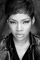 picture of actor Caroline Chikezie