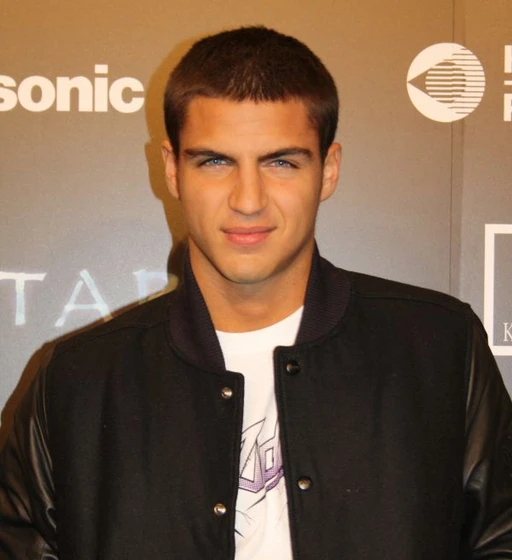 Maxi Iglesias en Avatar (Premiere en Madrid.diciembre 2009)