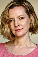 photo of person Elizabeth Morton