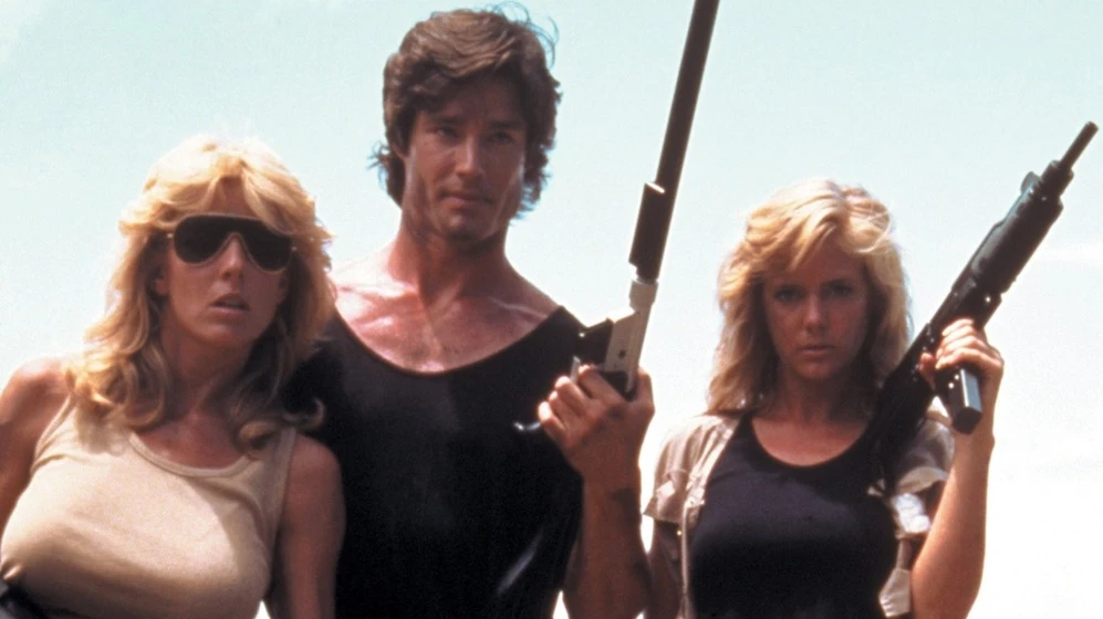 Hope Marie Carlton, Ronn Moss y Dona Speir en hard-ticket-to-hawaii