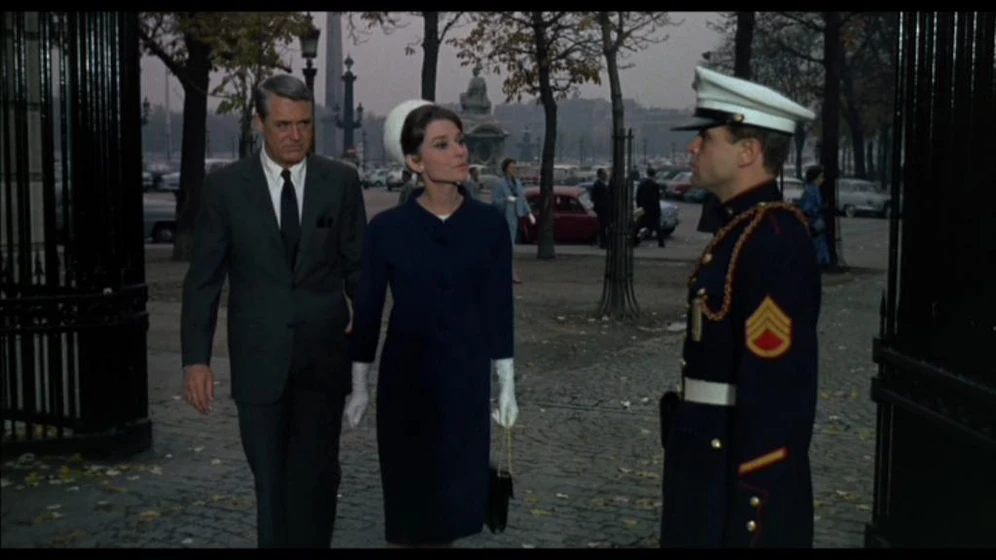 Cary Grant y Audrey Hepburn en charada