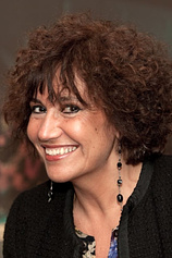 photo of person Beatriz Flores Silva
