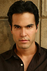 picture of actor Adrian Alvarado