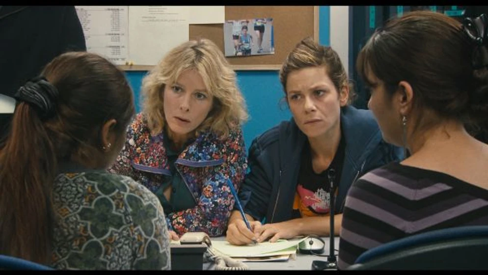Karin Viard y Marina Foïs en polisse