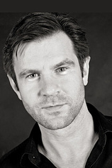 picture of actor Stuart Laing