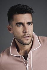 picture of actor Josh Segarra