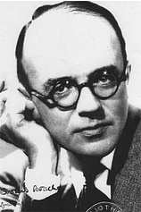photo of person Roger Ferdinand