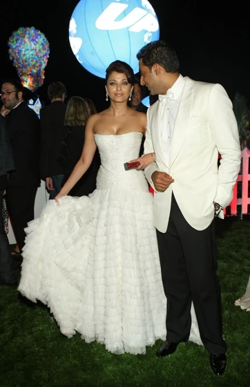 Aishwarya Rai y Abhishek Bachchan en Up (Fiesta Up en Cannes. Mayo 2009)