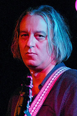 photo of person Peter Buck