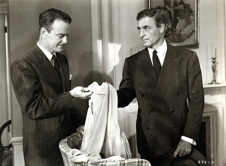 John Hoyt y Lew Ayres en la-infiel