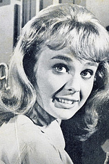picture of actor Debbie Watson