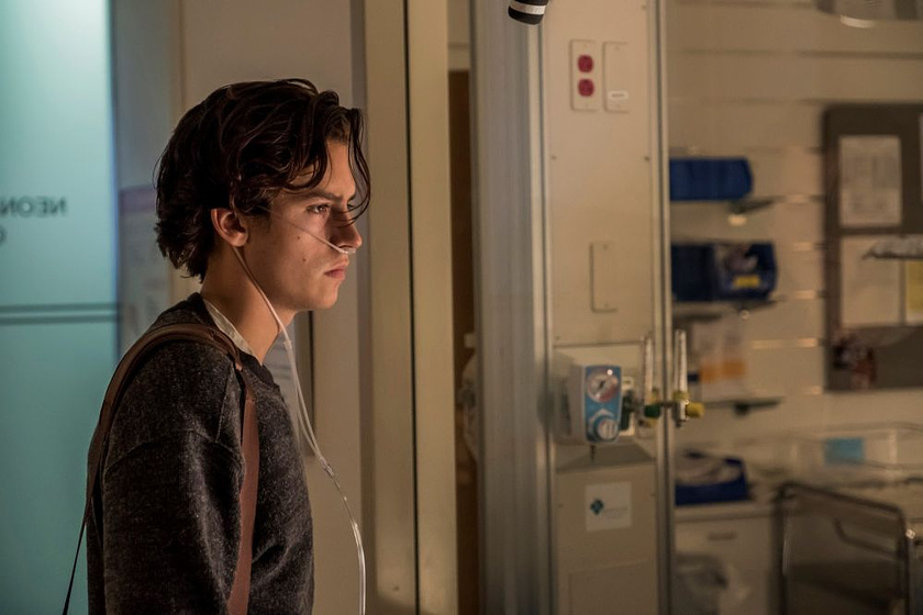 Cole Sprouse en A Dos Metros de ti